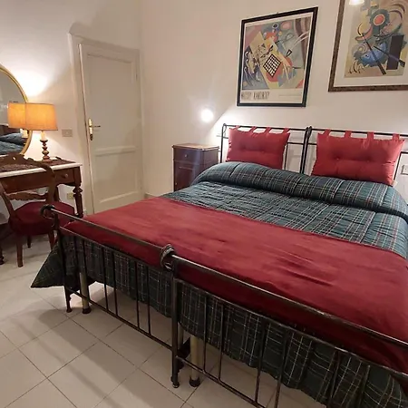 Apartment Crilo Pisa